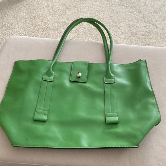 Emillie M Green Tote with Compartments - Picture 1 of 8